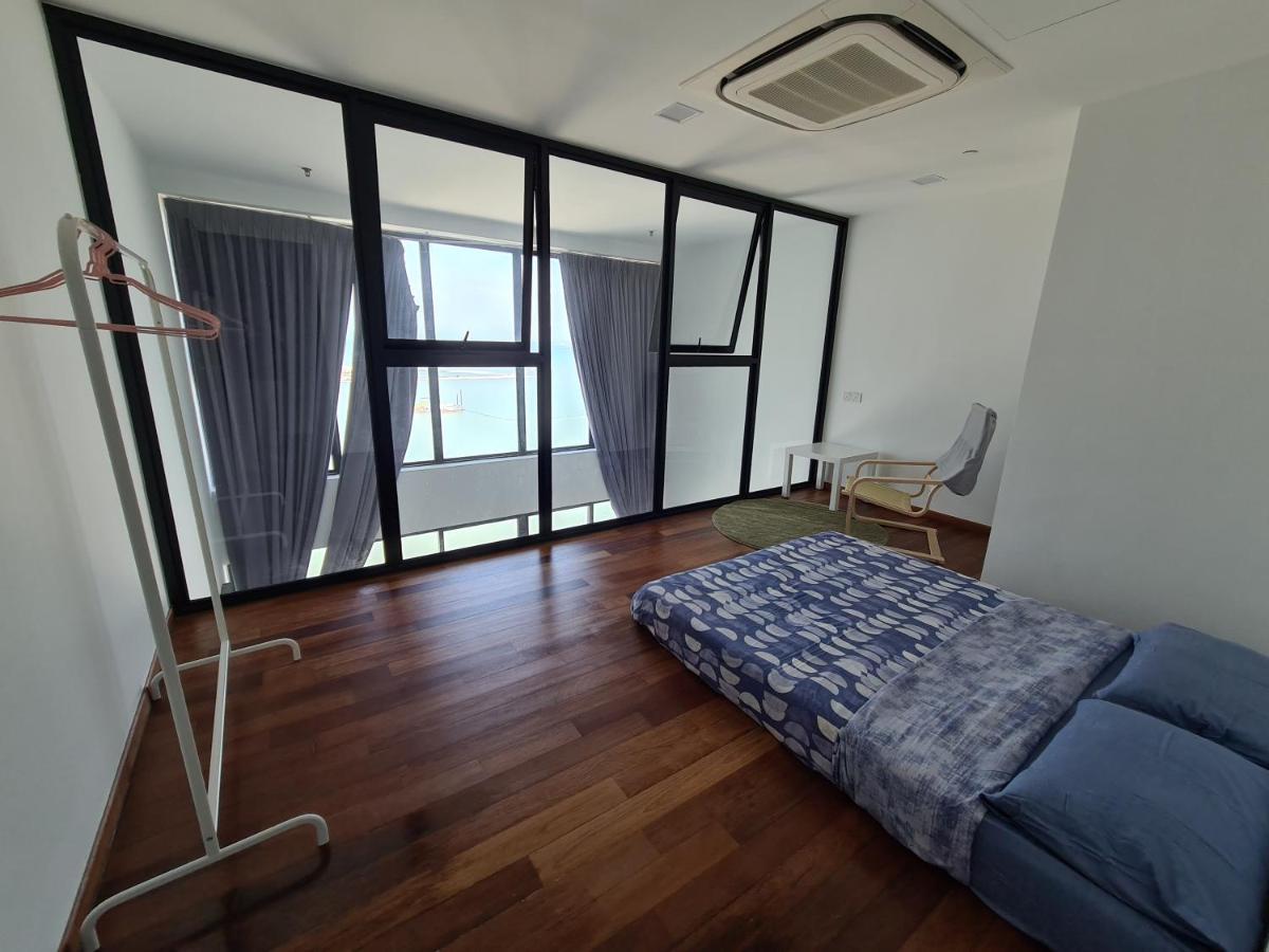 Sunrise Gurney Premium Executive City/Seafront Suite - Penang George Town Esterno foto
