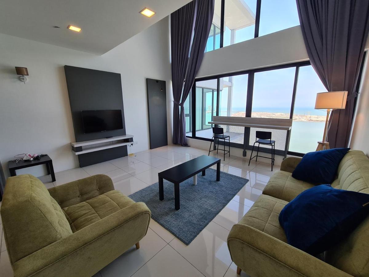 Sunrise Gurney Premium Executive City/Seafront Suite - Penang George Town Esterno foto