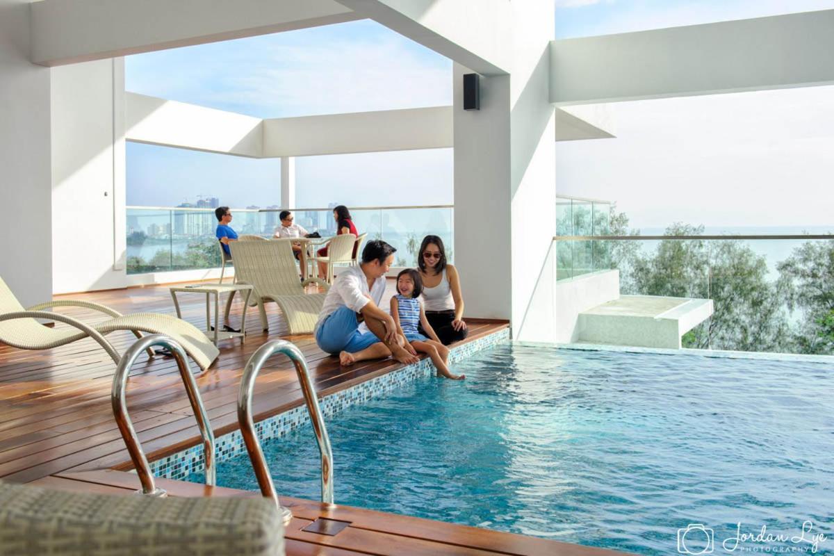 Sunrise Gurney Premium Executive City/Seafront Suite - Penang George Town Esterno foto