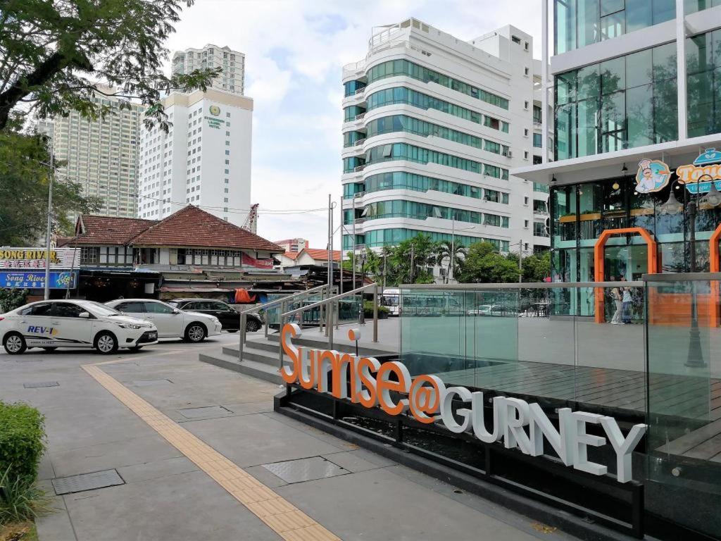 Sunrise Gurney Premium Executive City/Seafront Suite - Penang George Town Esterno foto