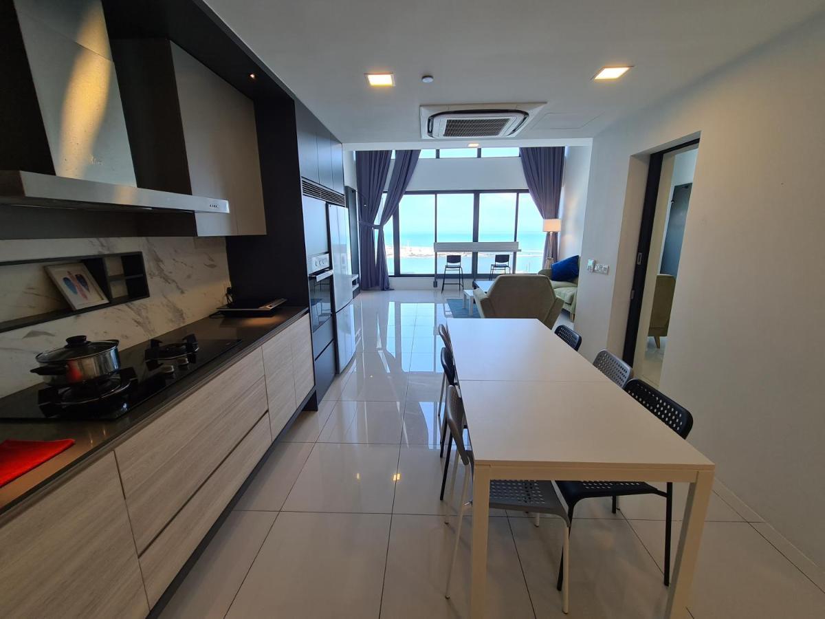 Sunrise Gurney Premium Executive City/Seafront Suite - Penang George Town Esterno foto