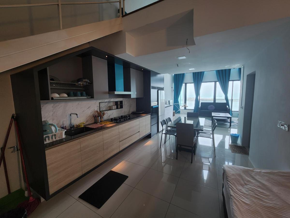 Sunrise Gurney Premium Executive City/Seafront Suite - Penang George Town Esterno foto