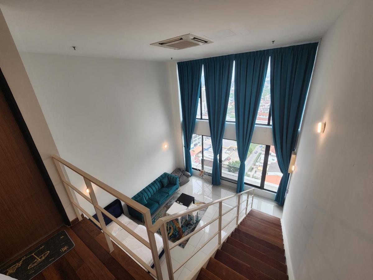Sunrise Gurney Premium Executive City/Seafront Suite - Penang George Town Esterno foto